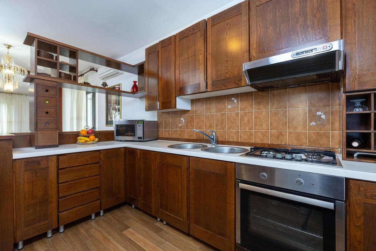 Holiday Apartment Suzana โรวีน ภายนอก รูปภาพ